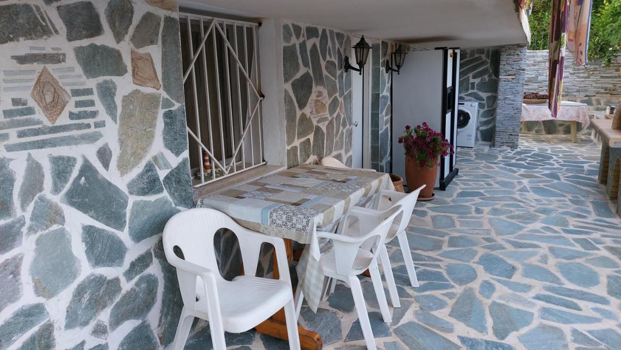 Shley House 1 Apartment Artemida  Bagian luar foto