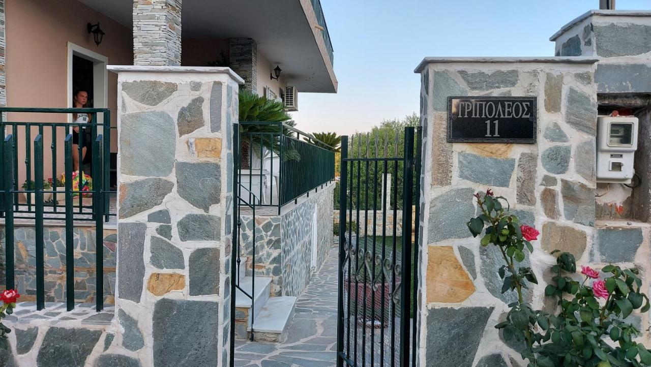 Shley House 1 Apartment Artemida  Bagian luar foto