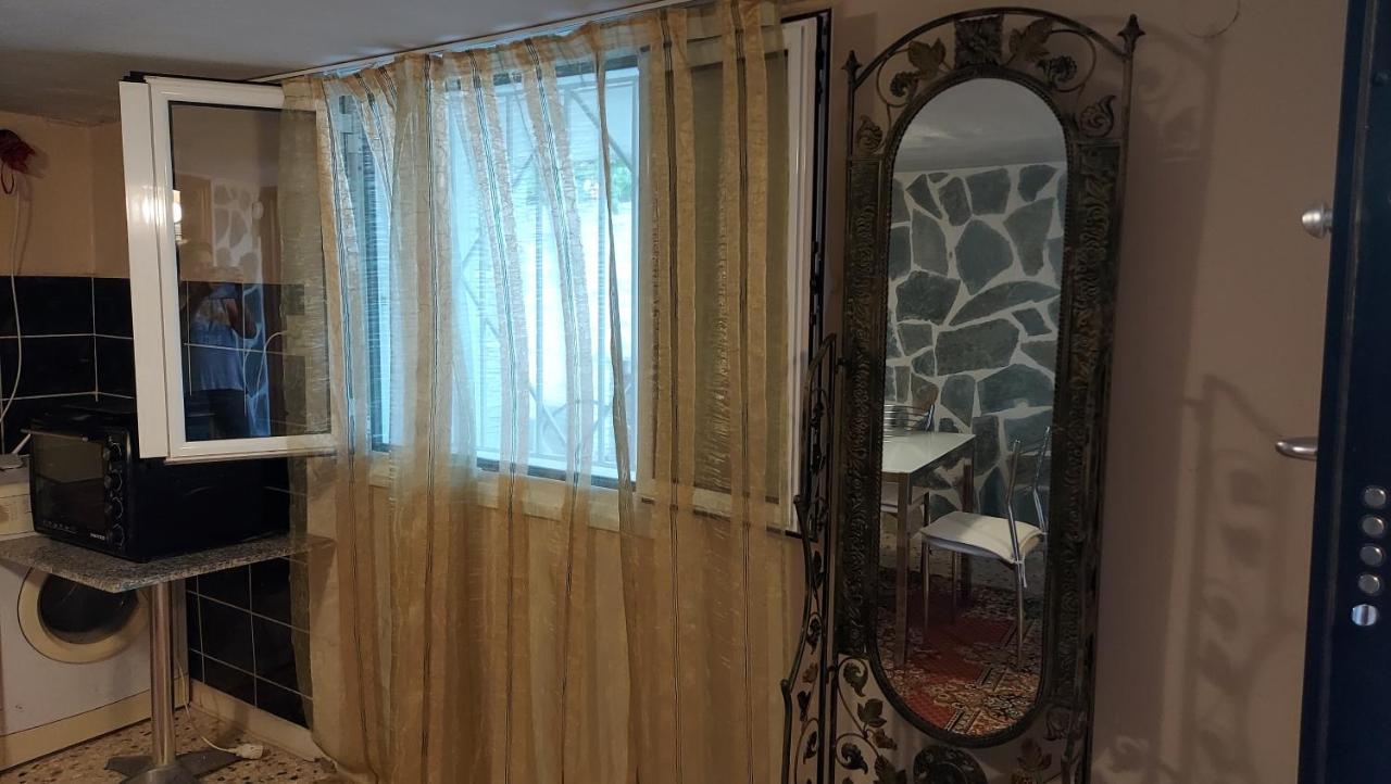 Shley House 1 Apartment Artemida  Bagian luar foto